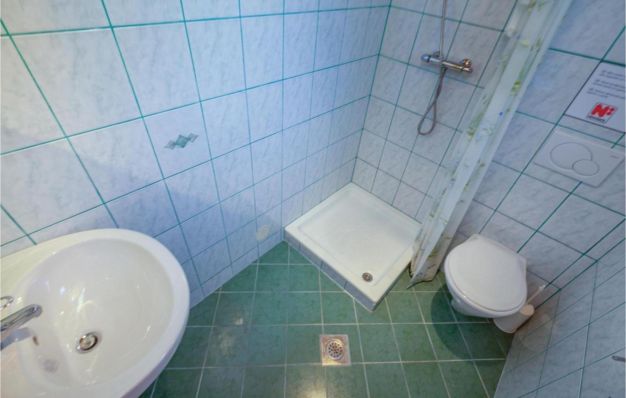 1 Bedroom Cozy Apartment In Crikvenica Eksteriør bilde